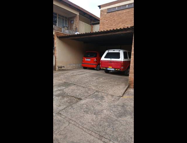 2 BEDROOM APARTMENT FOR SALE IN BIRCHLEIGH